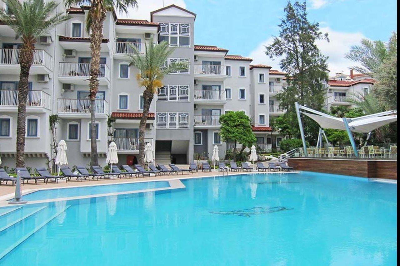 Paloma Marina Suites - Adult Only Kusadasi Bagian luar foto